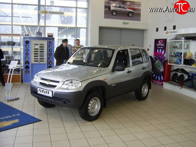 3 899 р. Комплект накладок на двери Bertone Лада 2123 (Нива Шевроле) 1 рестайлинг (2009-2020) (Неокрашенный)  с доставкой в г. Белгород