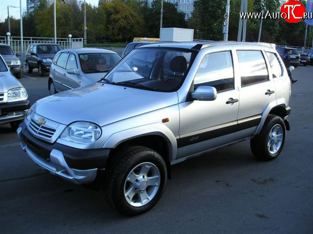 889 р. Накладки на зеркала Трофи после 2005 г.в Лада 2123 (Нива Шевроле) дорестайлинг (2002-2008) (Неокрашенные)  с доставкой в г. Белгород