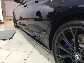 10 499 р. Пластиковые накладки под пороги M-порогов BMW 5 серия G30 дорестайлинг, седан (2016-2020) (черный глянец)  с доставкой в г. Белгород. Увеличить фотографию 3