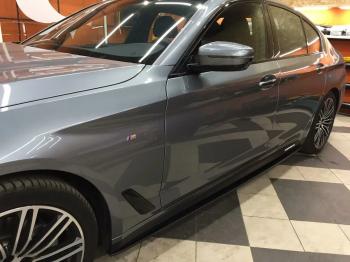 10 499 р. Пластиковые накладки под пороги M-порогов BMW 5 серия G30 дорестайлинг, седан (2016-2020) (черный глянец)  с доставкой в г. Белгород. Увеличить фотографию 5
