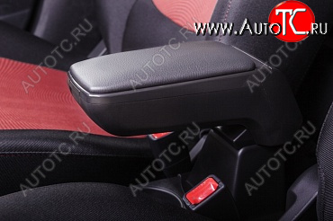 7 599 р. Подлокотник Armster S (+USBAUX) Ford Focus 3 универсал рестайлинг (2014-2019)  с доставкой в г. Белгород