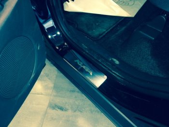2 179 р. Накладки порожков салона INOX Ford Kuga 2 дорестайлинг (2013-2016) (нержавеющая сталь)  с доставкой в г. Белгород. Увеличить фотографию 4