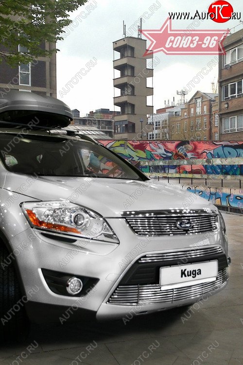 5 579 р. Декоративная вставка воздухозаборника в бампер Souz-96  Ford Kuga  1 (2008-2013)  с доставкой в г. Белгород