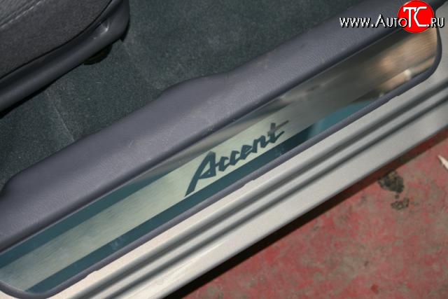 2 024 р. Комплект накладок на порожки автомобиля Novline  Hyundai Accent  2 LC (1999-2012) седан дорестайлинг (ТагАЗ)  с доставкой в г. Белгород