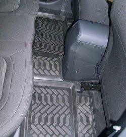 1 699 р. Коврики в салон Aileron 4 шт. (полиуретан) Hyundai I30 2 GD дорестайлинг, хэтчбэк 5 дв. (2011-2015)  с доставкой в г. Белгород. Увеличить фотографию 2