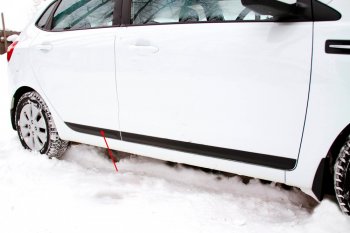 Молдинг двери RA (вариант 1, задний правый) KIA Rio  3 QB (2011-2017) дорестайлинг седан, хэтчбек 5 дв. дорестайлинг, рестайлинг седан, хэтчбек 5 дв. рестайлинг