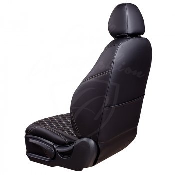 13 949 р. Чехлы для сидений Lord Autofashion Байрон (экокожа, раздельная спинка, подлокотник, отдельные бока, 3 Г-образных подголовника) Mazda 6 GJ 1 рестайлинг универсал (2015-2018) (Черный, вставка черная, строчка бежевая)  с доставкой в г. Белгород. Увеличить фотографию 2