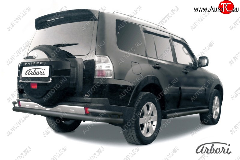 10 889 р. Защита заднего бампера Arbori (черная, 2 трубы d76 и 42 mm). Mitsubishi Pajero 4 V90 2-ой рестайлинг (2014-2020)  с доставкой в г. Белгород