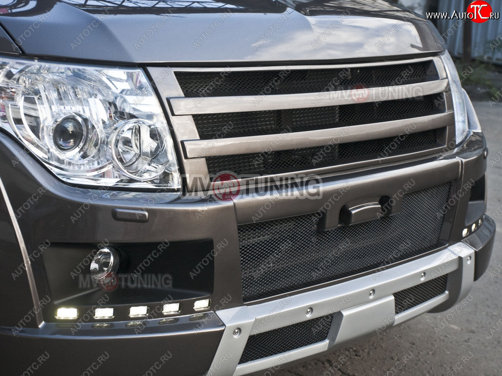 8 199 р. Решётка радиатора BROOMER Design Mitsubishi Pajero 4 V80 дорестайлинг (2006-2011) (Неокрашенная)  с доставкой в г. Белгород