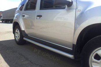 6 699 р. Защита порогов вогнутая из трубы Ø63 Petroil Tuning Renault Duster HS рестайлинг (2015-2021) (Серебристый (Искра) ППК)  с доставкой в г. Белгород. Увеличить фотографию 2