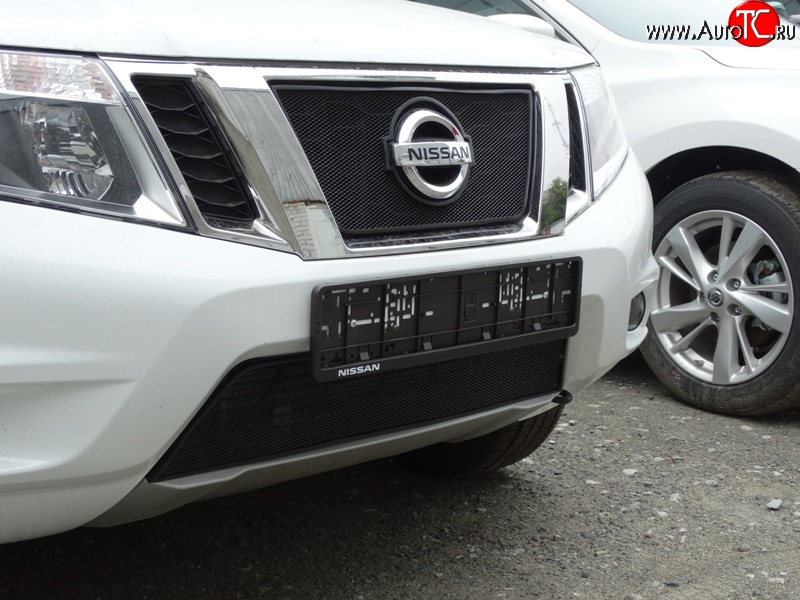 1 559 р. Сетка в решетку радиатора Russtal Nissan Terrano D10 дорестайлинг (2013-2016) (черная)  с доставкой в г. Белгород