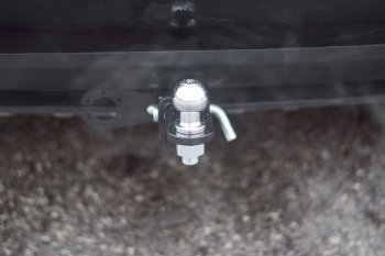 15 399 р. Фаркоп Petroil Tuning (съемный квадрат) Volkswagen Touareg 1 GP дорестайлинг (2002-2007) (PCA-02-991122.00)  с доставкой в г. Белгород. Увеличить фотографию 4