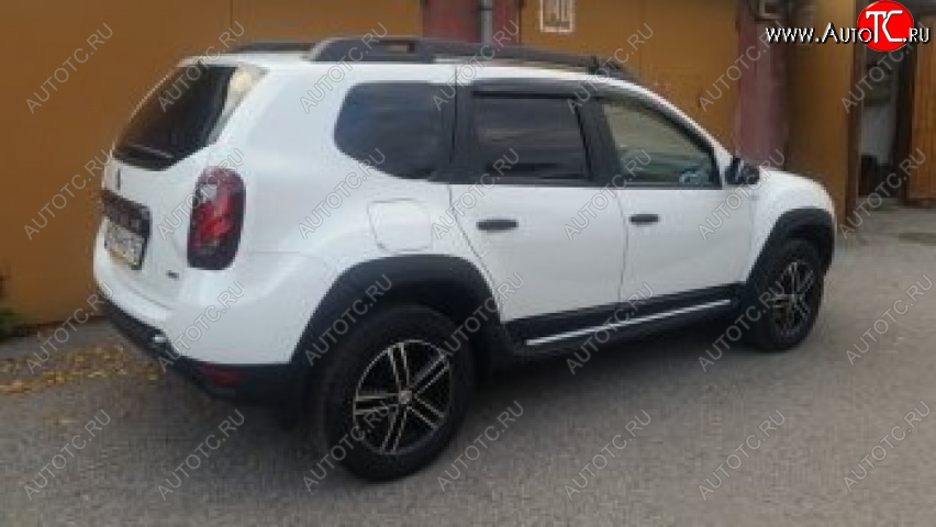 3 499 р. Накладки на двери Petroil Tuning Renault Duster HS дорестайлинг (2010-2015) (Тисненый пластик)  с доставкой в г. Белгород
