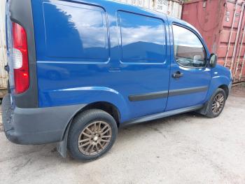 3 499 р. Пластиковые накладки порогов Фанат Тюнинг Fiat Doblo 263 дорестайлинг (2010-2015) (неокрашенные (глянец под окраску))  с доставкой в г. Белгород. Увеличить фотографию 4