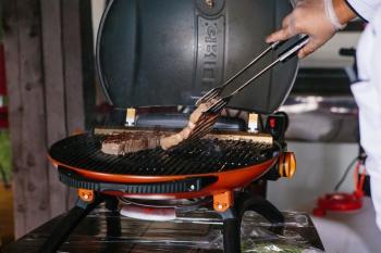 47 899 р. Гриль газовый O-GRILL 700T оранжевый (в комплекте адаптер тип А) O-GRILL 700t-orange  с доставкой в г. Белгород. Увеличить фотографию 25