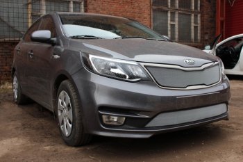 3 149 р. Защитная сетка в бампер (низ, ячейка 3х7 мм) Alfeco Стандарт KIA Rio 3 QB хэтчбек 5 дв. рестайлинг (2015-2017) (Хром)  с доставкой в г. Белгород. Увеличить фотографию 2