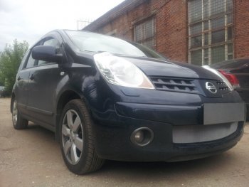 3 179 р. Защитная сетка в бампер (низ, ячейка 3х7 мм) Стрелка11 Стандарт Nissan Note 1 E11 дорестайлинг (2004-2008) (Хром)  с доставкой в г. Белгород. Увеличить фотографию 3