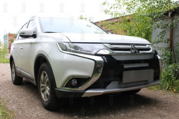 9 199 р. Защитная сетка в бампер (3 части, ячейка 4х10 мм) Alfeco Премиум Mitsubishi Outlander GF 2-ой рестайлинг (2015-2018) (Хром)  с доставкой в г. Белгород. Увеличить фотографию 2