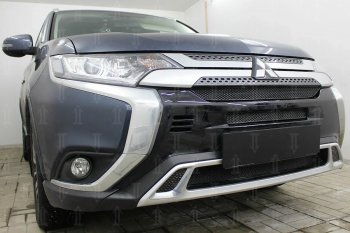 9 599 р. Защитная сетка в бампер (3 части, ячейка 4х10 мм) Alfeco Премиум Mitsubishi Outlander GF 3-ий рестайлинг (2018-2022) (Чёрная)  с доставкой в г. Белгород. Увеличить фотографию 2