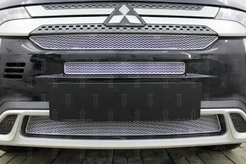 9 849 р. Защитная сетка в бампер (3 части, ячейка 4х10 мм) Alfeco Премиум Mitsubishi Outlander GF 3-ий рестайлинг (2018-2022) (Хром)  с доставкой в г. Белгород. Увеличить фотографию 3