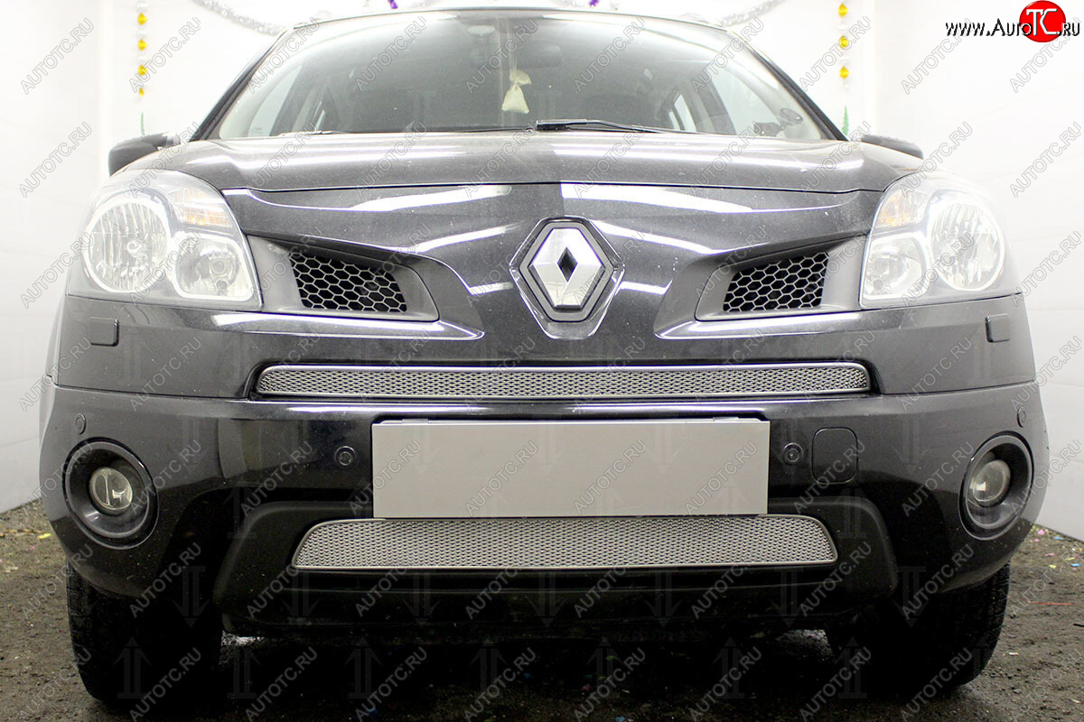 4 299 р. Защитная сетка в бампер (низ, ячейка 4х10 мм) Стрелка11 Премиум Renault Koleos Phase 1 (2007-2011) (Хром)  с доставкой в г. Белгород