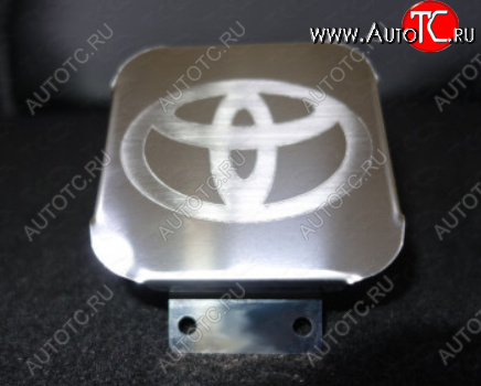 1 999 р. Заглушка на фаркоп с логотипом Toyota (на фаркопы TCC, нержавеющая сталь) TCC Toyota Fortuner AN160 рестайлинг (2020-2025)  с доставкой в г. Белгород