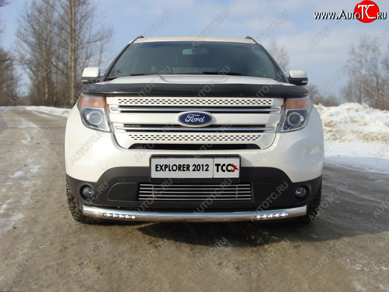 39 749 р. Защита переднего бампера с ходовыми огнями d76,1 мм ТСС Тюнинг Ford Explorer U502 дорестайлинг (2010-2016) (нержавейка)  с доставкой в г. Белгород