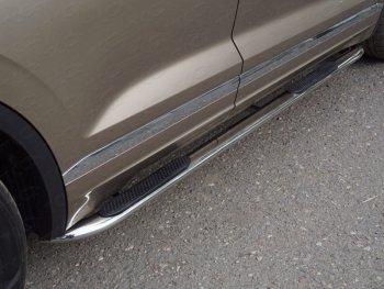 Пороги овальные гнутые с накладкой 75х42 мм ТСС Тюнинг Volkswagen Touareg 3 CR дорестайлинг (2018-2022) (серые)
