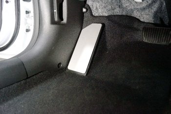 Накладка площадки левой ноги, ТСС Тюнинг KIA K5 DL (2019-2022) (лист алюминий 4мм)