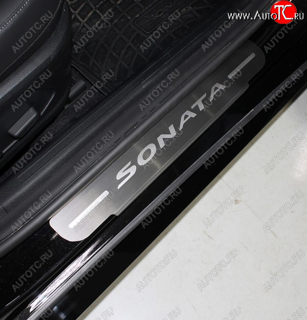1 000 000 р. Накладки на порожки салона ТСС Тюнинг Hyundai Sonata DN8 (2019-2022) (лист шлифованный, надпись Sonata)  с доставкой в г. Белгород