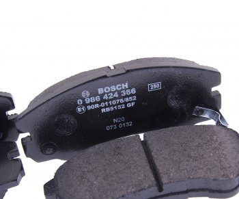 2 259 р. Колодки тормозные передние (4шт.) BOSCH Opel Frontera B 3 дв. рестайлинг (2001-2003)  с доставкой в г. Белгород. Увеличить фотографию 2