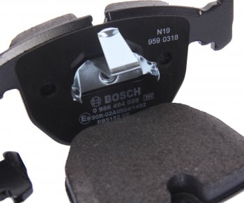 4 749 р. Колодки тормозные передние (4шт.) BOSCH BMW 7 серия E38 дорестайлинг, седан (1994-1998)  с доставкой в г. Белгород. Увеличить фотографию 2
