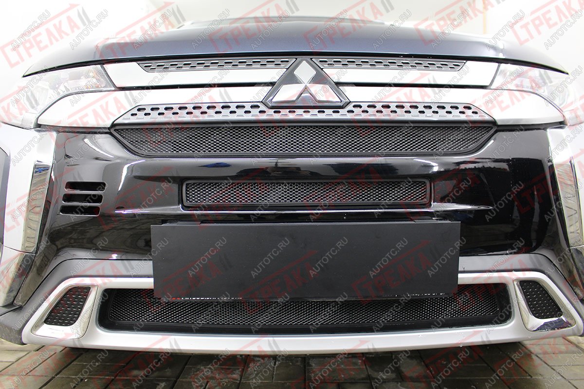 7 349 р. Защита радиатора (3 части с парктроником) Стрелка11 Стандарт Mitsubishi Outlander GF 3-ий рестайлинг (2018-2022) (черная)  с доставкой в г. Белгород