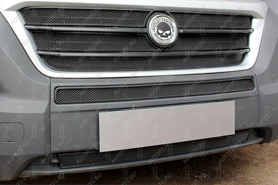 4 099 р. Защита радиатора (2 части) Стрелка11 Стандарт Fiat Ducato 290 (2014-2025) (черная)  с доставкой в г. Белгород