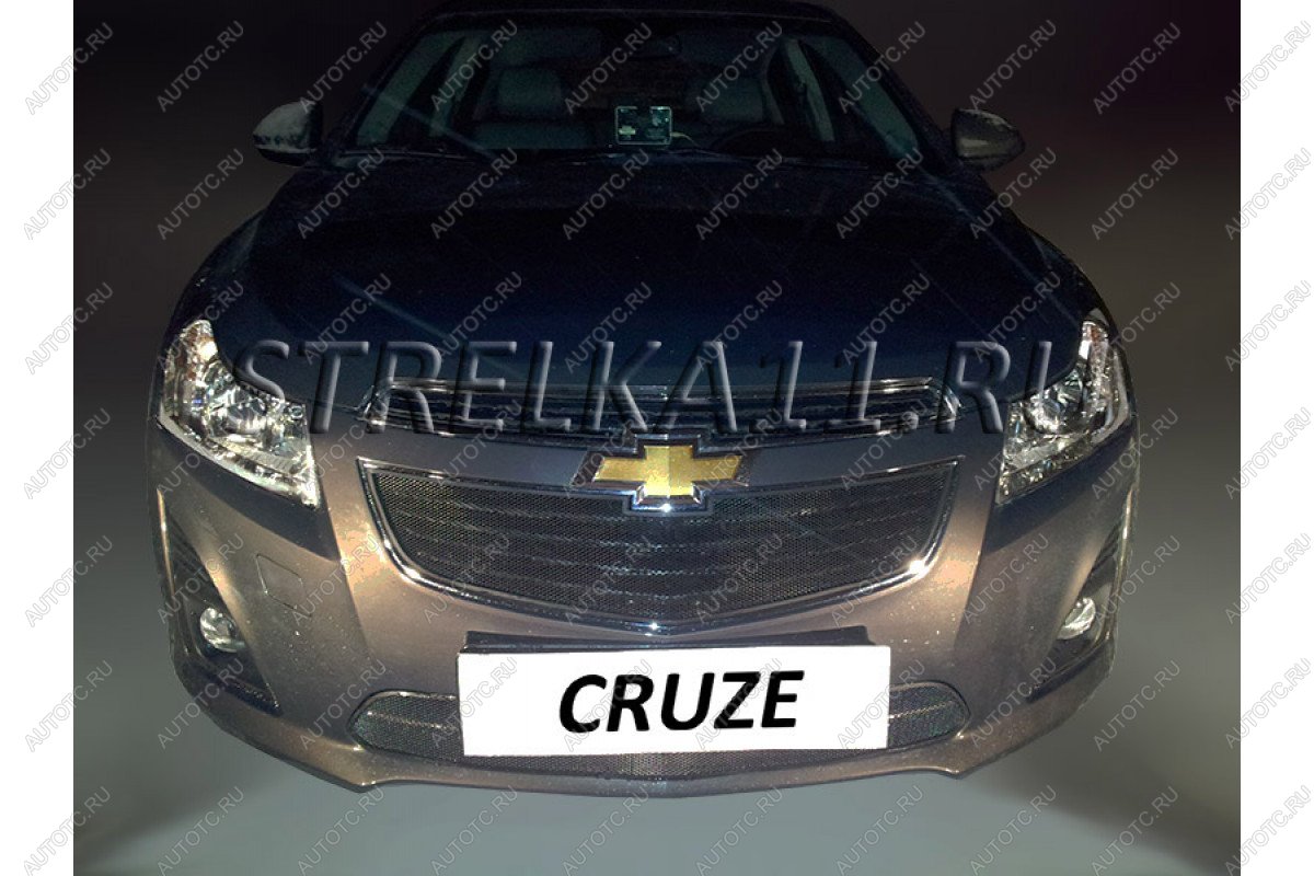 759 р. Зимняя заглушка решетки радиатора (верх) Стрелка11 Chevrolet Cruze J300 седан рестайлинг (2012-2015) (черная)  с доставкой в г. Белгород
