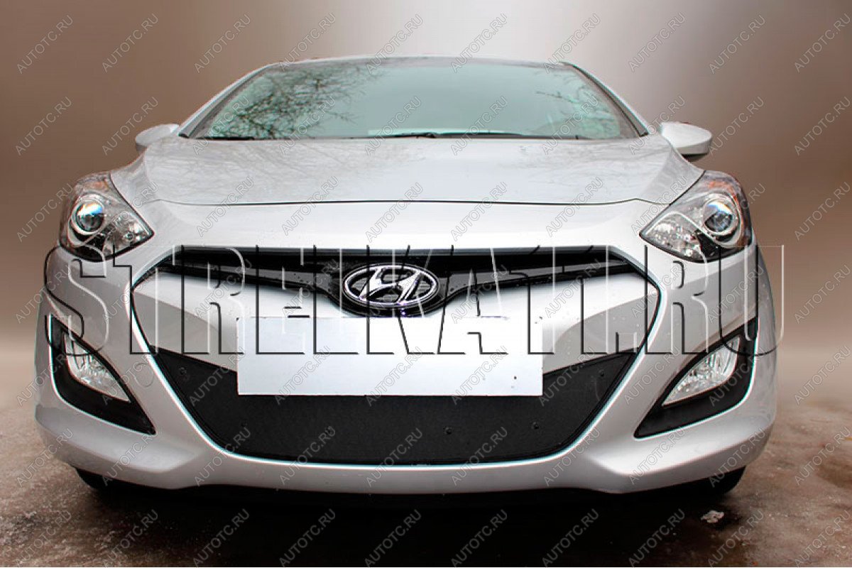 759 р. Зимняя заглушка решетки радиатора Стрелка11 Hyundai I30 2 GD дорестайлинг универсал (2011-2015) (черная)  с доставкой в г. Белгород