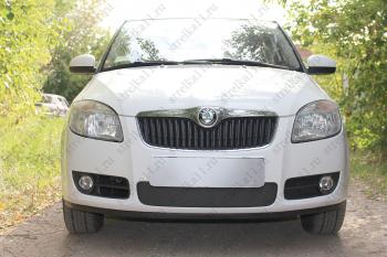 Зимняя заглушка решетки радиатора (низ) Стрелка11 Skoda Fabia Mk2 универсал дорестайлинг (2007-2010) (черная)