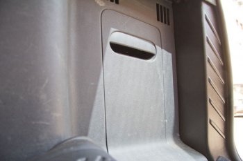 1 369 р. Внутренняя облицовка задних фонарей Артформ Renault Duster HS дорестайлинг (2010-2015)  с доставкой в г. Белгород. Увеличить фотографию 2