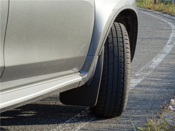 1 739 р. Брызговики Duster-Guard ПЕРЕДНИЕ широкие (2 шт.) RENAULT Duster 2012-2020  Renault Duster HS дорестайлинг (2010-2015) (Передние)  с доставкой в г. Белгород. Увеличить фотографию 2