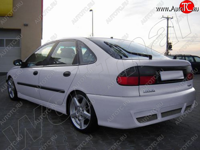27 899 р. Задний бампер Rieger Renault Laguna X56 лифтбэк дорестайлинг (1993-1998)  с доставкой в г. Белгород
