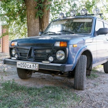 1 259 р. Декоративная решетка радиатора Autodemic (с противотуманками) Лада нива 4х4 2121 3 дв. 1-ый рестайлинг (2019-2021)  с доставкой в г. Белгород. Увеличить фотографию 4