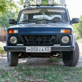 949 р. Декоративная решетка радиатора Autodemic Шашки Лада нива 4х4 2121 3 дв. 1-ый рестайлинг (2019-2021)  с доставкой в г. Белгород. Увеличить фотографию 4