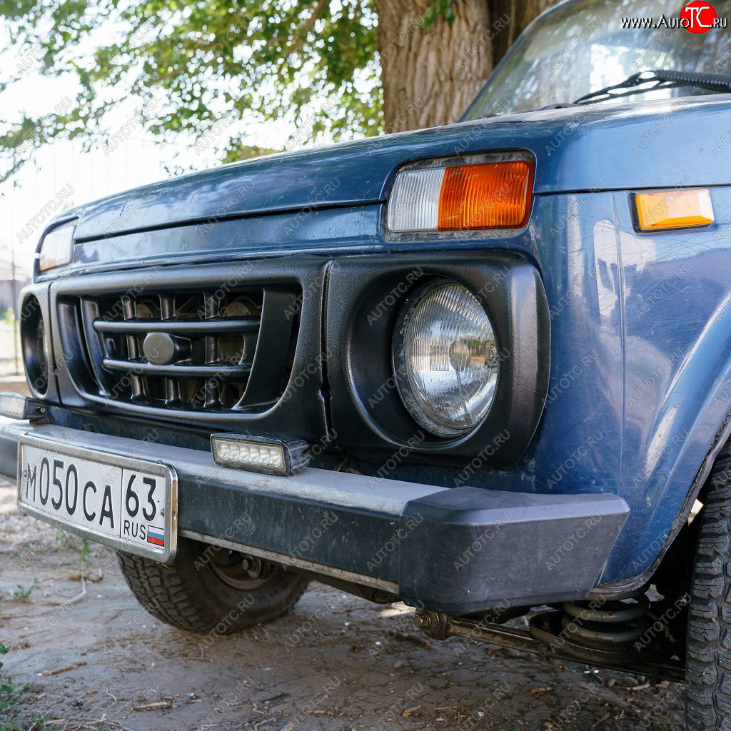949 р. Декоративная решетка радиатора Autodemic Шашки Лада нива 4х4 2121 3 дв. 1-ый рестайлинг (2019-2021)  с доставкой в г. Белгород