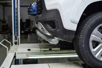 5 699 р. Защита переднего бампера (волна, Ø63) Petroil Tuning Лада Нива Трэвел (212300-80) (2021-2025) (сталь в цвет серебристый (Искра))  с доставкой в г. Белгород. Увеличить фотографию 3
