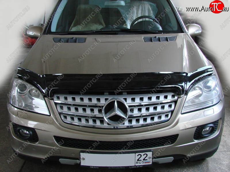 5 079 р. Дефлектор капота SIM  Mercedes-Benz ML class  W164 (2005-2011) дорестайлинг, рестайлинг  с доставкой в г. Белгород