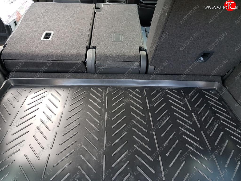 1 649 р. Коврик в багажник Aileron (докатка, фальшпол) Skoda Karoq NU7 дорестайлинг (2017-2021)  с доставкой в г. Белгород