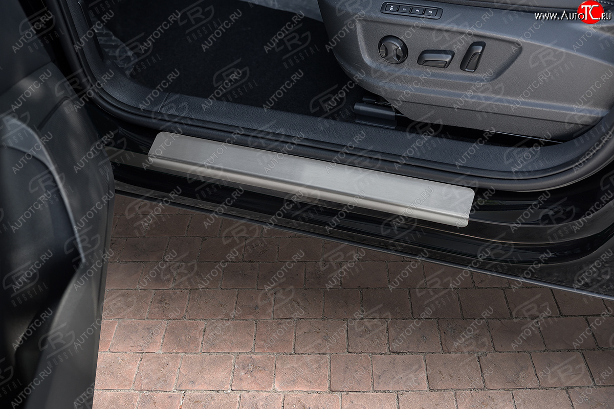 1 569 р. Накладки порожков салона Russtal Skoda Karoq NU7 дорестайлинг (2017-2021) (Нержавейка шлифованная)  с доставкой в г. Белгород
