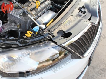 2 969 р. Упор капота MV-Tuning (одинарный) Skoda Rapid NH3 дорестайлинг лифтбэк (2012-2017)  с доставкой в г. Белгород. Увеличить фотографию 3