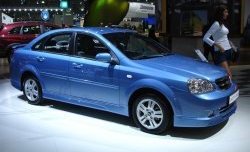 5 949 р. Накладка Street Edition на передний бампер Chevrolet Lacetti седан (2002-2013) (Неокрашенная)  с доставкой в г. Белгород. Увеличить фотографию 4