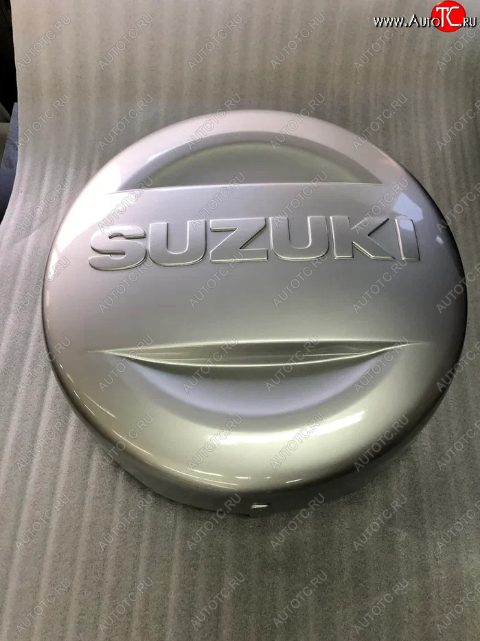 1 000 000 р. Пластиковый колпак запасного колеса SUZUKI (верхняя часть, 225/70/16) Suzuki Grand Vitara JT 3 двери дорестайлинг (2005-2008) (неокрашенный)  с доставкой в г. Белгород